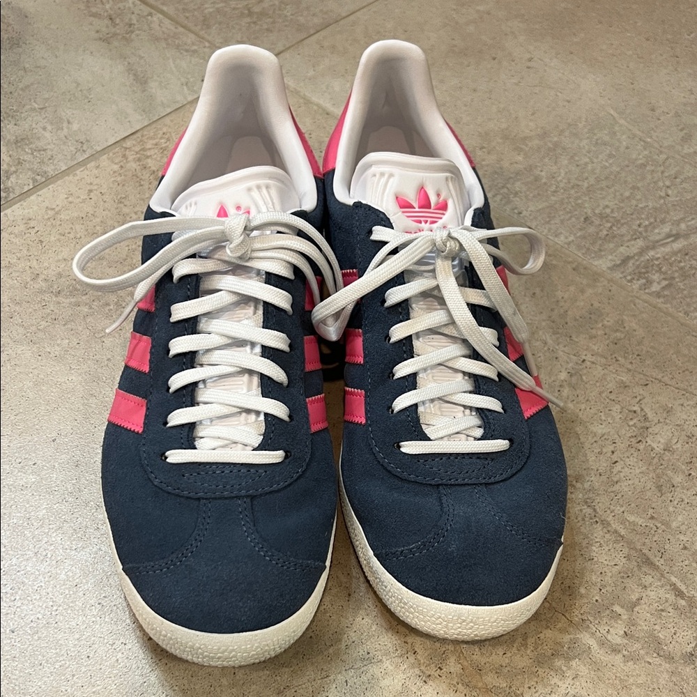 adidas Women's Sneakers - Navy and Pink